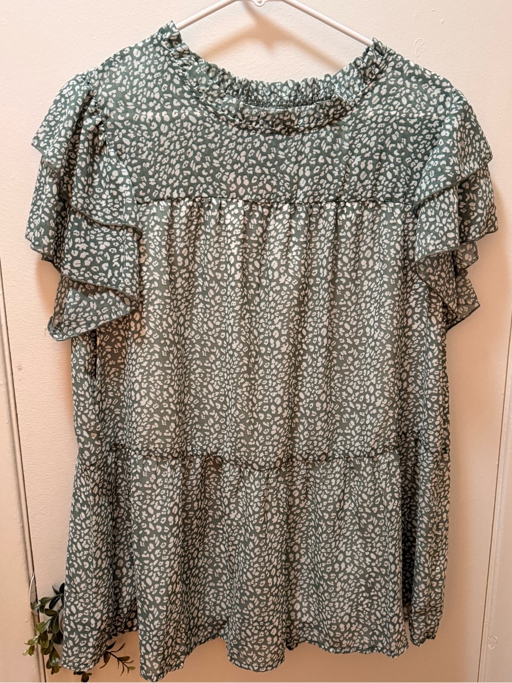 BloomChic Green and White Animal Print Blouse